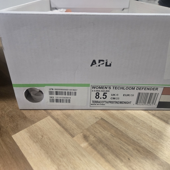 APL Womens Techloom Defender New In The Box - Picture 10 of 14